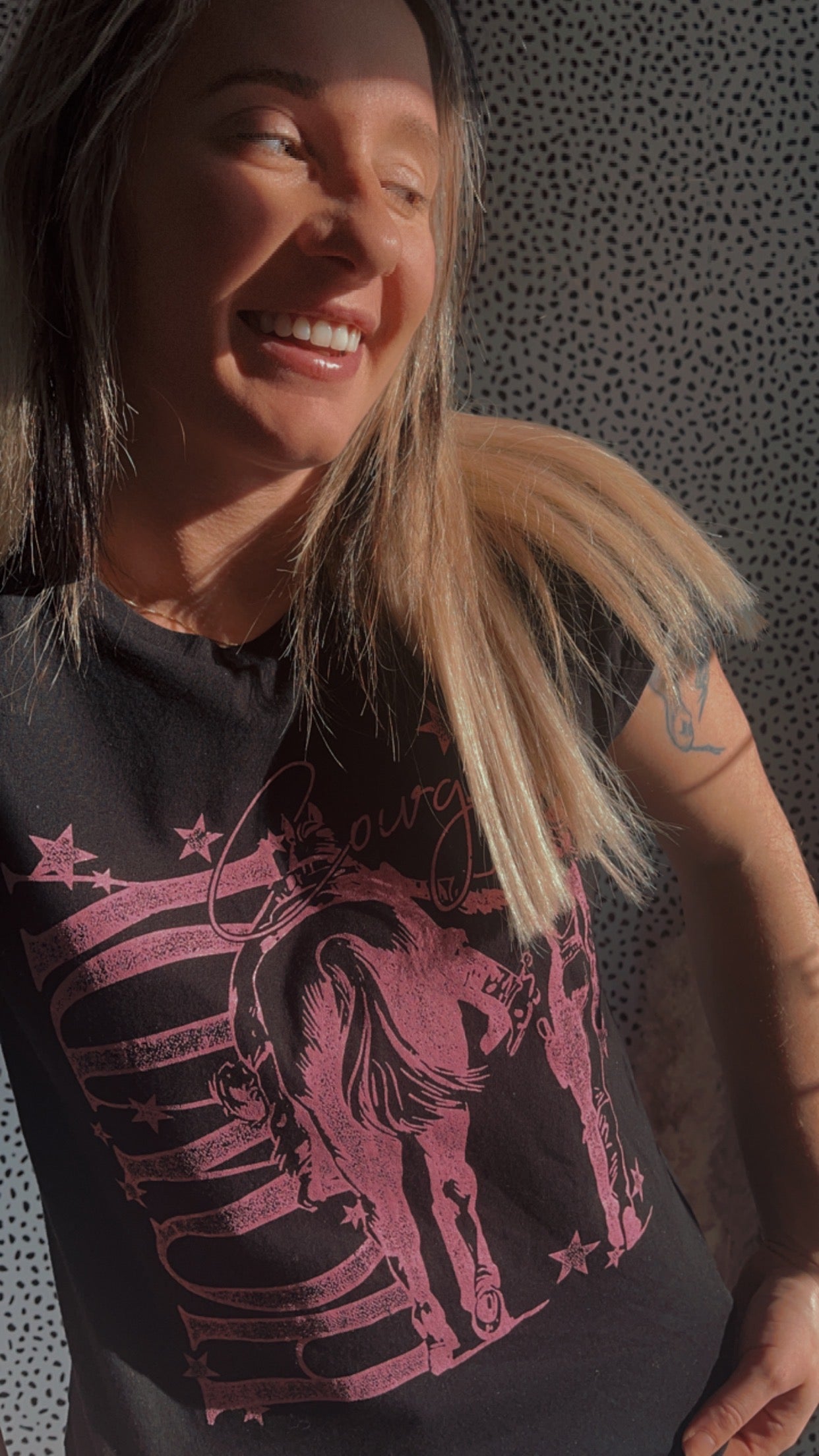 Howdy Cowgirl Graphic