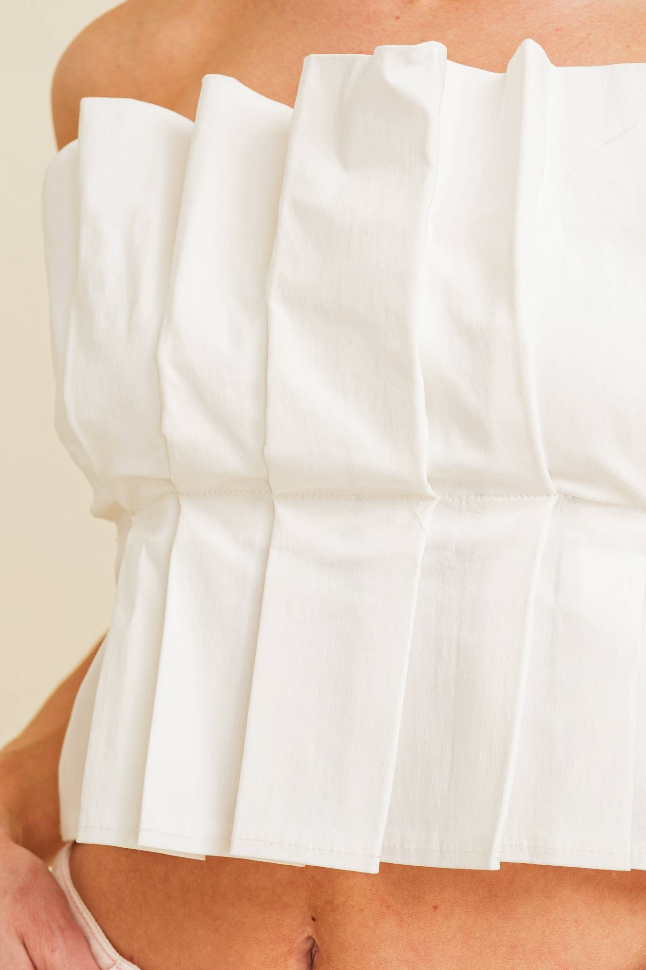 Chloe Pleated Sleeveless Women's Blouse