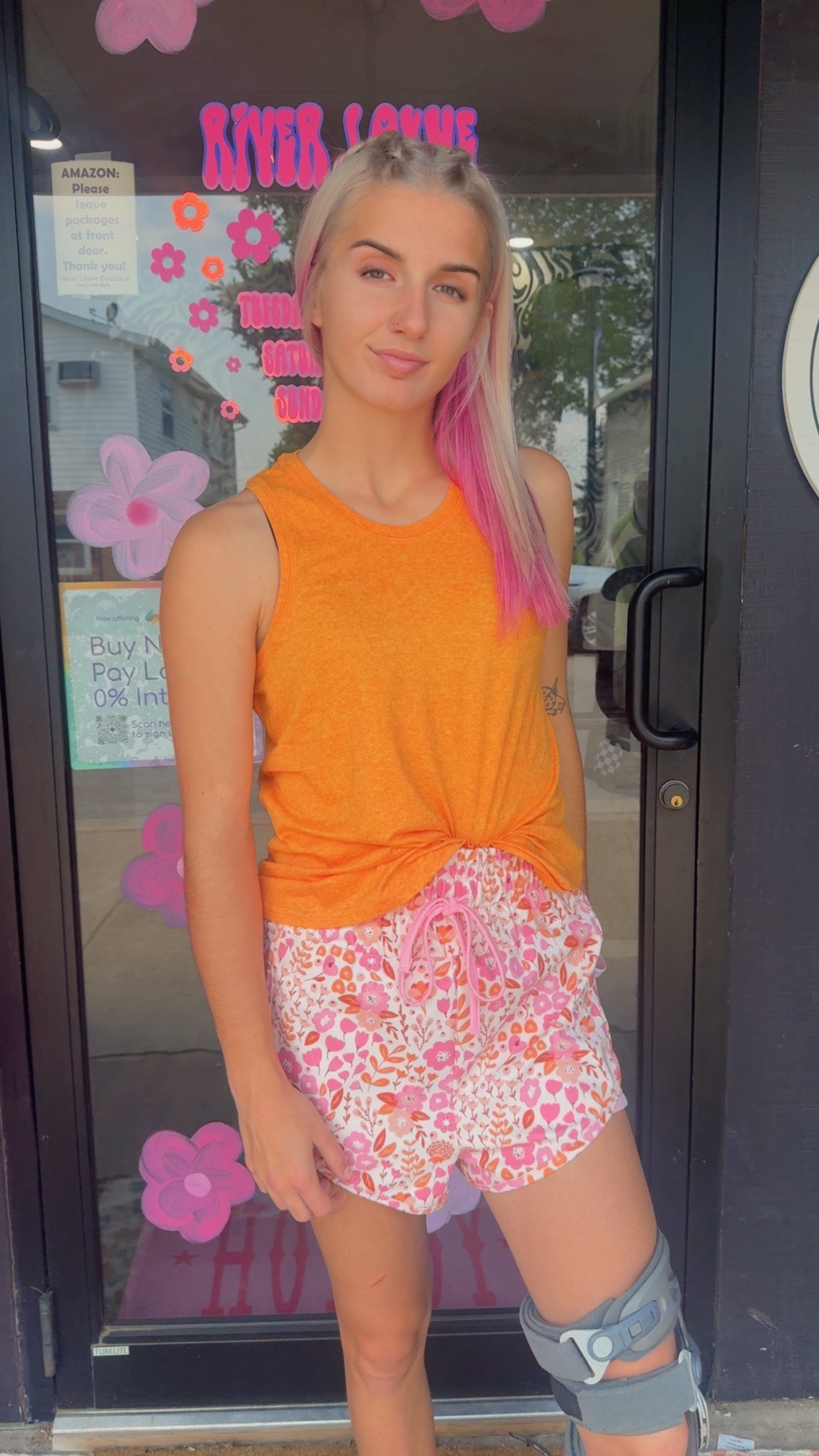 Lola Basic Tank