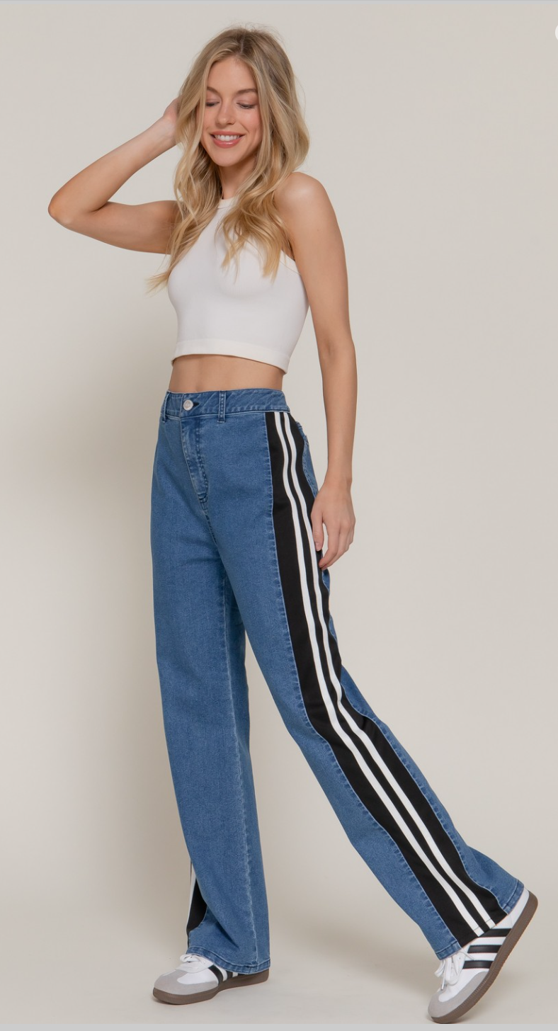 Track Me Down Jeans