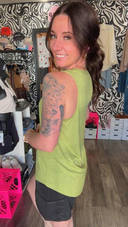 Leann Tank