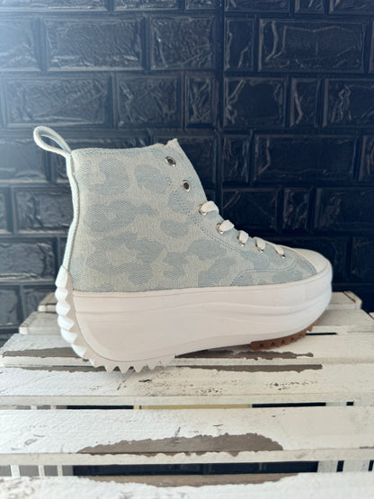 Charlotte Platform Sneakers