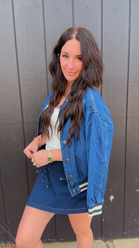 DENIM SNAP BUTTON BOMBER JACKET