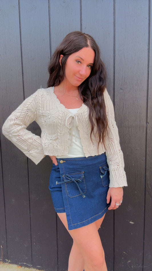 WRAP FRONT TIE POCKET DETAIL DENIM MINI SKORT