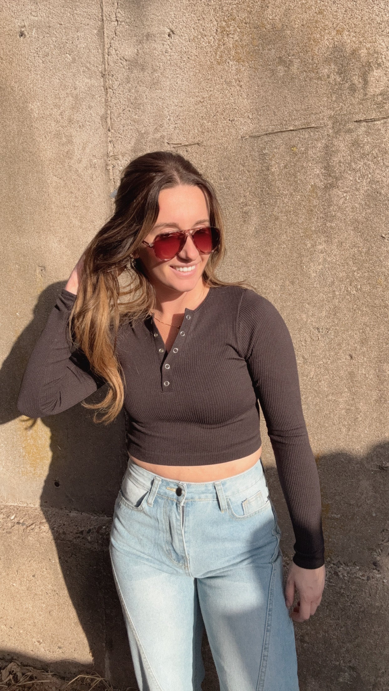 Henley Casual Fitted Crop Knit Top