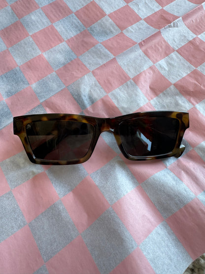 Sunnies