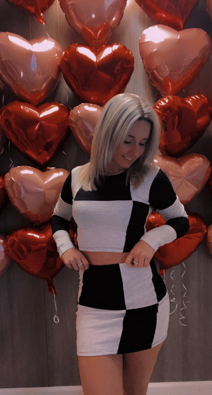 Checkmate Two Piece Set